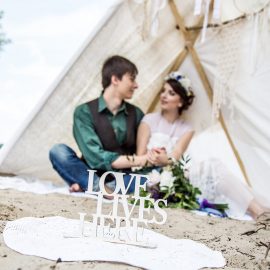 Love Story идеи позы фотограф Киев Марина Праздничная на фотосессию