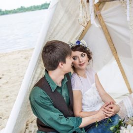 Love Story идеи позы фотограф Киев Марина Праздничная на фотосессию