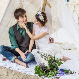 Love Story идеи позы фотограф Киев Марина Праздничная на фотосессию
