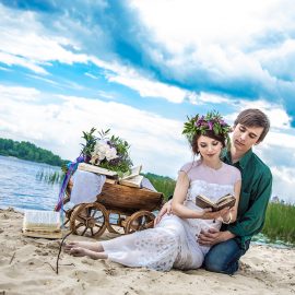 Love story фотограф Киев предсвадебная фотосъемка до свадебная фотосессия бохо у реки на Днепре