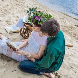 Love story фотограф Киев предсвадебная фотосъемка до свадебная фотосессия бохо у реки на Днепре