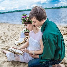 Love story фотограф Киев предсвадебная фотосъемка до свадебная фотосессия бохо у реки на Днепре
