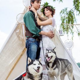 Лайки love story фотосессия с собаками собакой свадебный на свадьбу фотограф киев Марина Праздничная