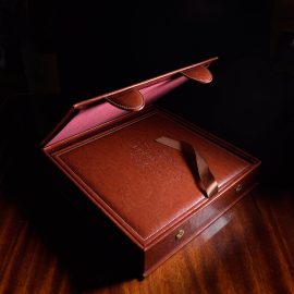 свадебная фотокнига кожанная коричневая чемодан для фотокниги короб заказать Киев