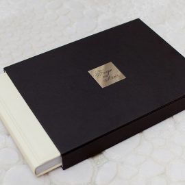 черно белая свадебная книга кожанная кожзам