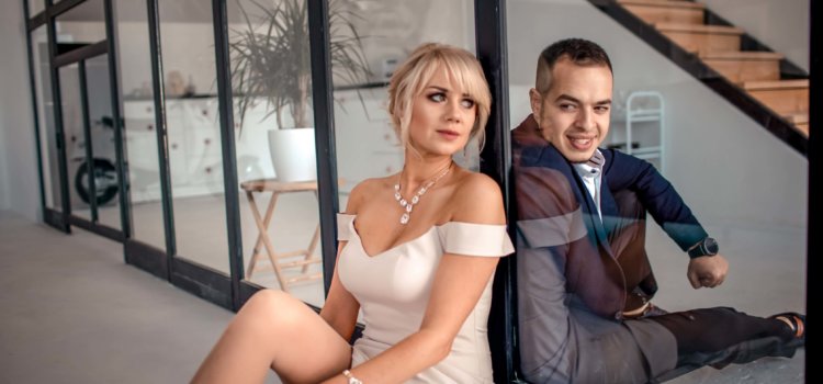 Весільне фото в фотостудії. W Photostudio Kyiv. Весільна фотосесія в студії.