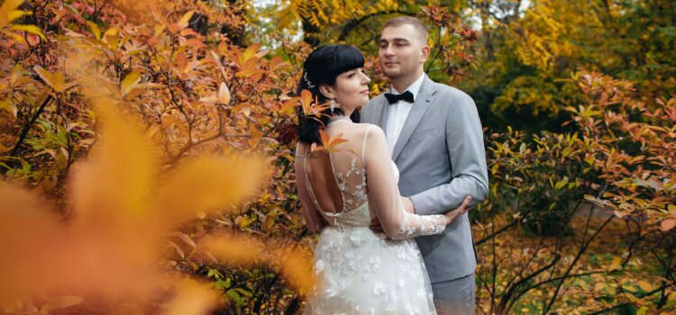 Весільна фотосесія в ГОТОВО. Реєстрація шлюбу в ГОТОВО.